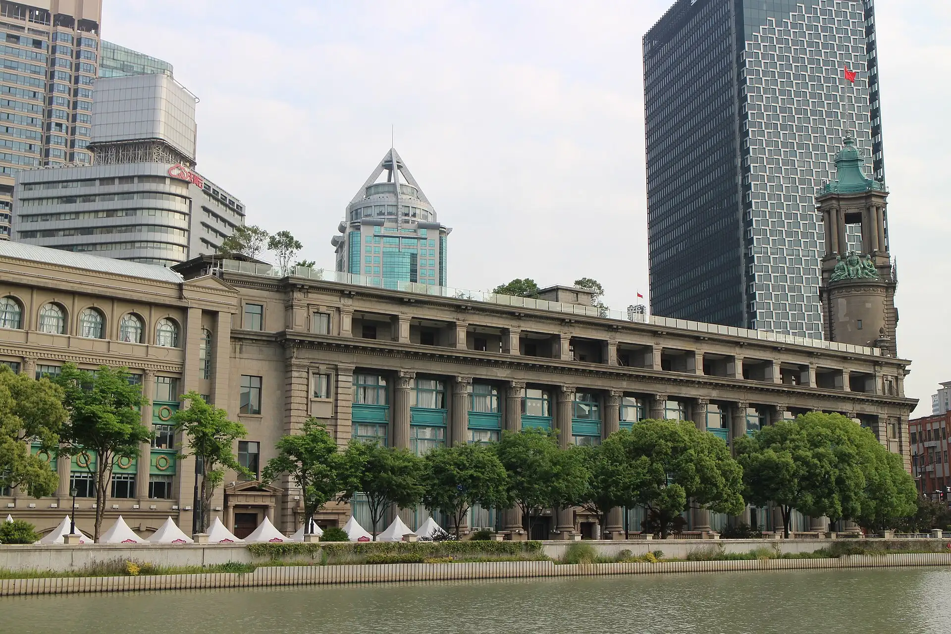 Photo of the General Post Office Building in Shanghai.